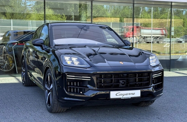 Porsche Cayenne cena 1104900 przebieg: 5, rok produkcji 2023 z Tuchów małe 326